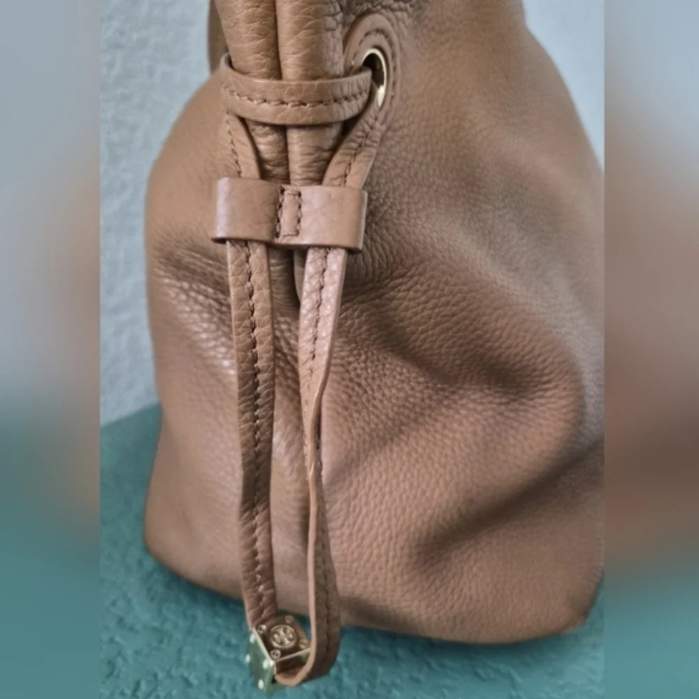Tory Burch Royal Tan Pebbled Leather Marion East-West Tote Bag - Picture 8 of 14